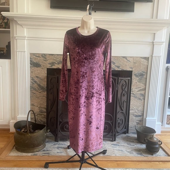 Michael Kors crushed velvet look dress - beautiful plum color. Size - Med - Picture 6 of 6
